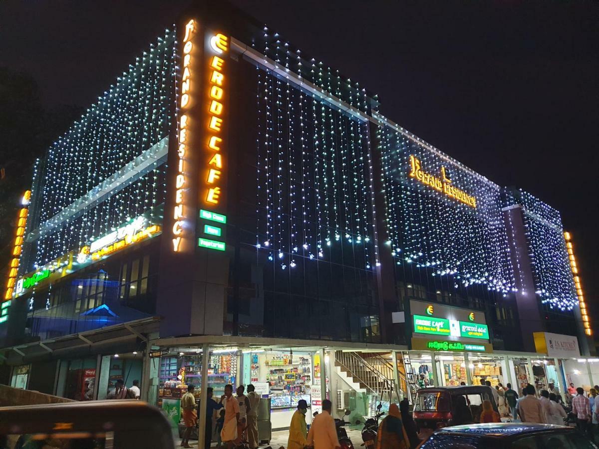 Js Grand Residency Hotell Palakkad Eksteriør bilde